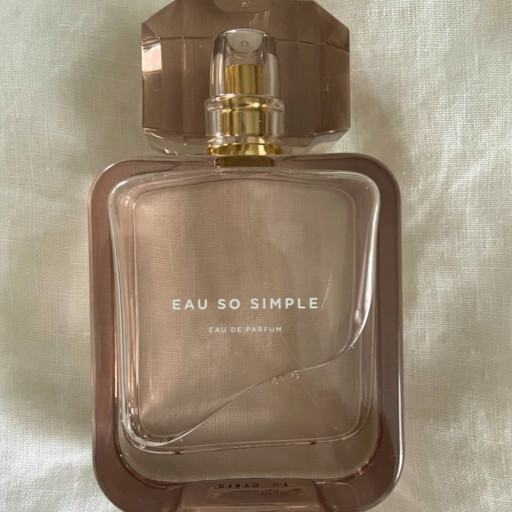 EXPRESS Perfume - Mostly Full